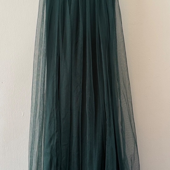Emerald Green Tulle Backless Maxi Dress - Picture 4 of 4